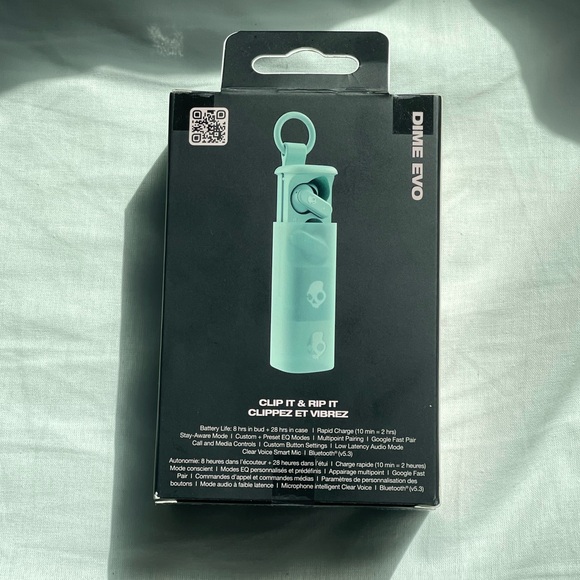 Brand New UNOPENED Wireless Earbuds (Skullcandy) - Picture 2 of 2